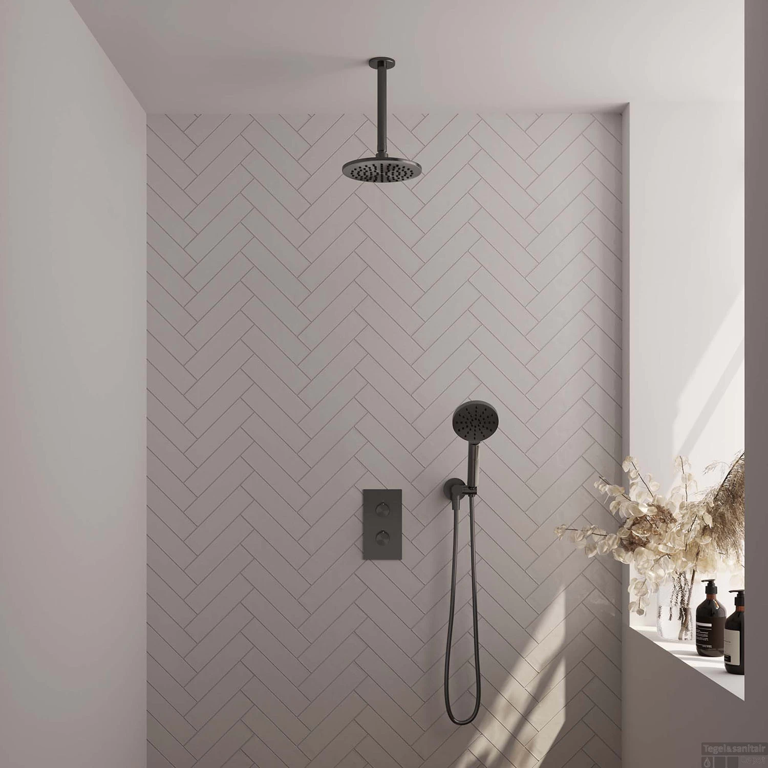 Regendoucheset Inbouw Brauer Gunmetal Carving Thermostatisch 20cm Met 3-Weg Omstelling, Plafondarm En 3-Standen Handdouche Geborsteld Gunmetal